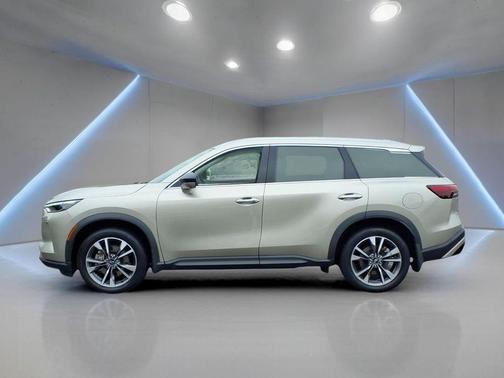 Warm Titanium 2023 INFINITI QX60 Luxe