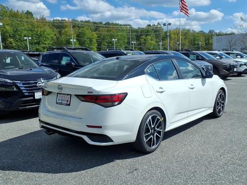 2025 Nissan Sentra SR