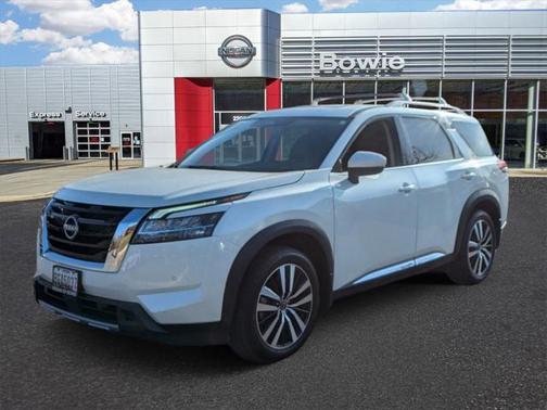 2023 Nissan Pathfinder Platinum 4WD