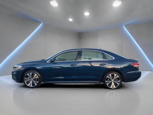 2022 Volkswagen Passat 2.0T SE