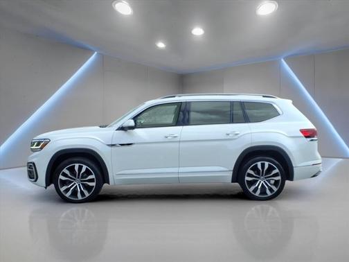 2022 Volkswagen Atlas 3.6L SEL Premium