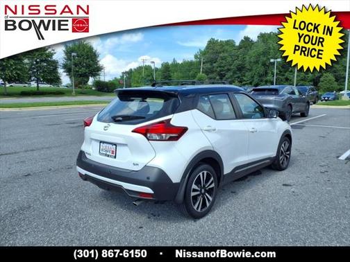 2020 Nissan Kicks SR