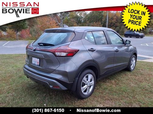 2025 Nissan Kicks S