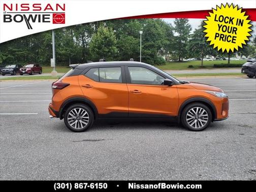 2022 Nissan Kicks SV