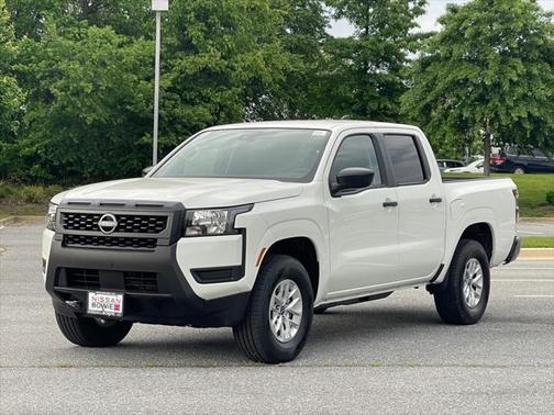 2025 Nissan Frontier S