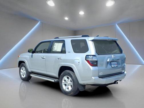 Classic Silver Metallic 2020 Toyota 4Runner SR5 Premium