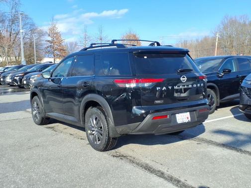 Super Black 2025 Nissan Pathfinder SV 4WD