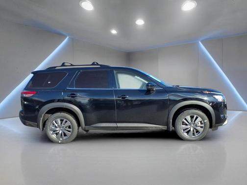 Super Black 2025 Nissan Pathfinder SV 4WD