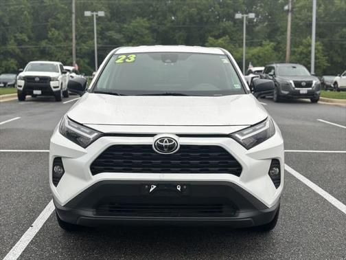 2023 Toyota RAV4 LE
