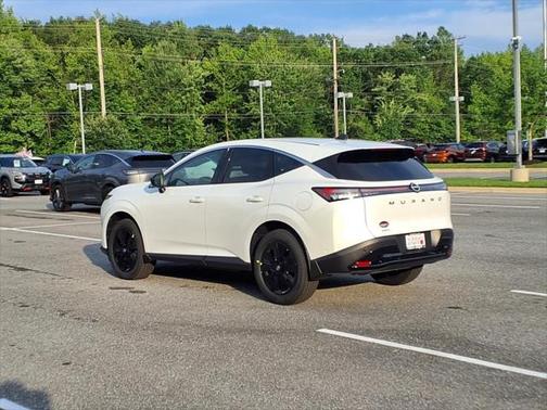 2025 Nissan Murano SV