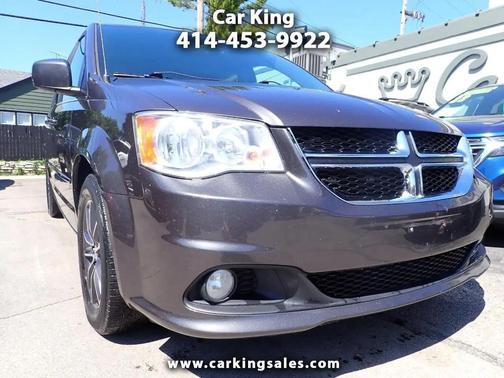 grey 2017 Dodge Grand Caravan SXT