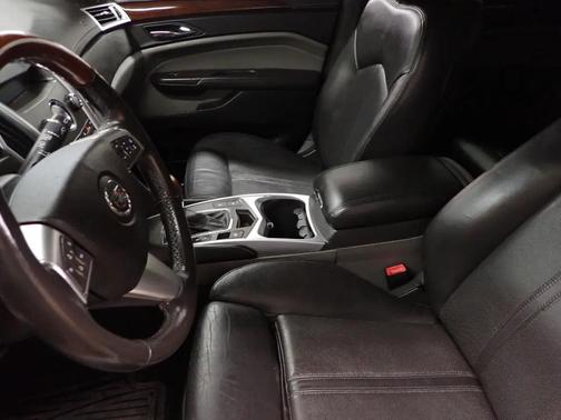 2010 Cadillac SRX Performance Collection