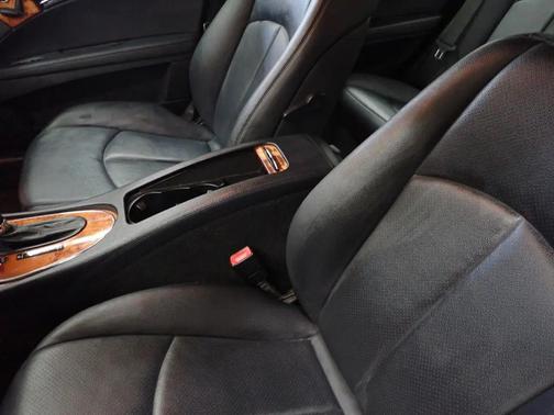 2009 Mercedes-Benz E-Class Luxury 4MATIC