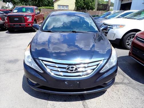 2012 Hyundai SONATA SE