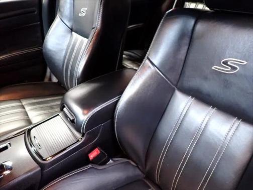 2014 Chrysler 300 S