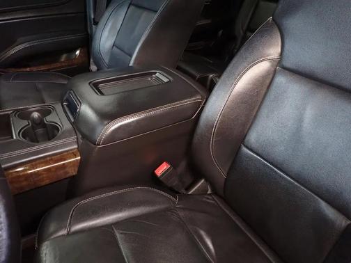 2016 Chevrolet Suburban LT