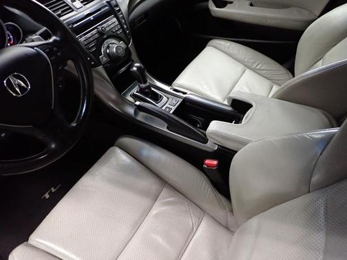 2010 Acura TL Technology