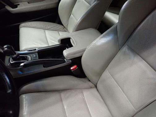 2010 Acura TL Technology