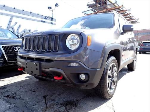 2016 Jeep Renegade Trailhawk