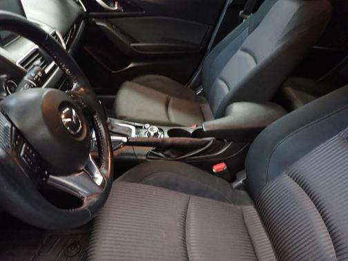 2015 Mazda Mazda3 i Touring