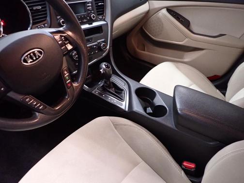 2012 Kia Optima LX