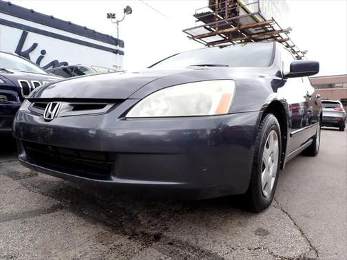 2005 Honda Accord 4dr Sdn LX Auto