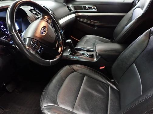 Gray 2017 Ford Explorer XLT