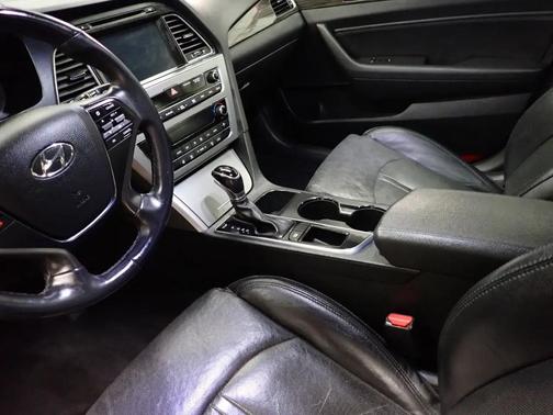 Black 2015 Hyundai SONATA Limited