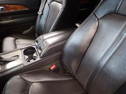 2012 Lincoln MKX Base