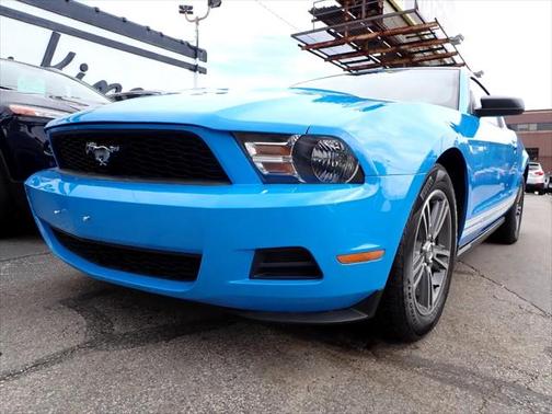 2010 Ford Mustang Premium