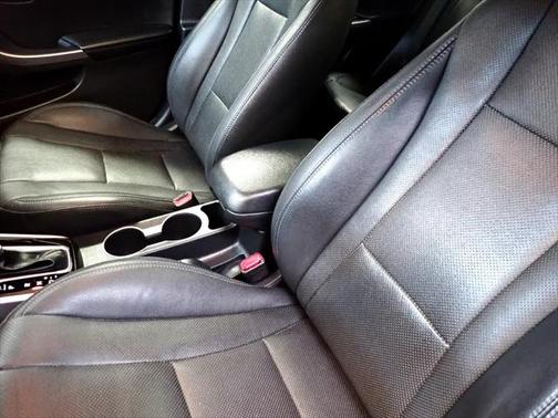 2013 Hyundai Elantra GT Base