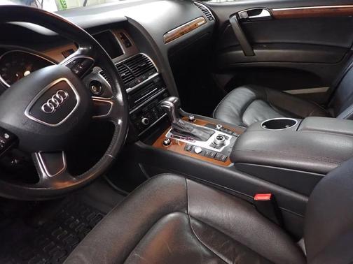Gray 2014 Audi Q7 3.0T Premium Plus