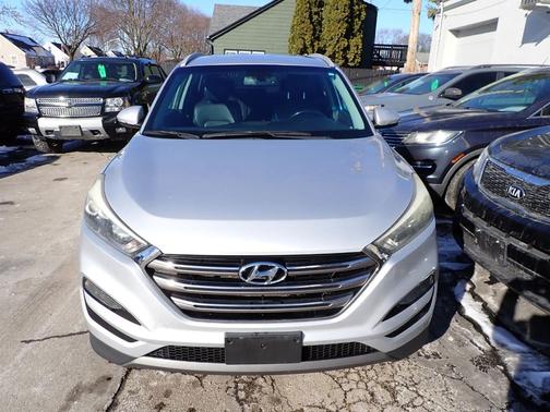 2016 Hyundai TUCSON Limited