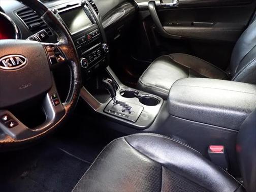 2012 Kia Sorento SX