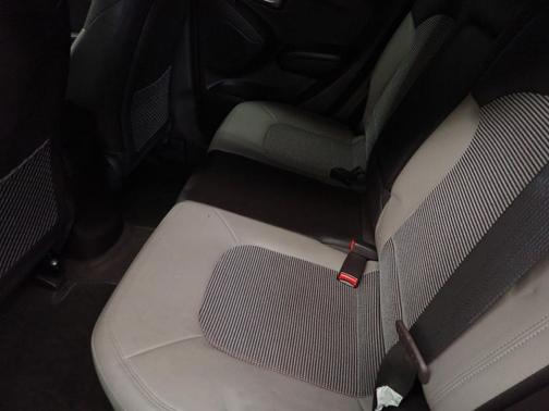 2010 Hyundai TUCSON GLS