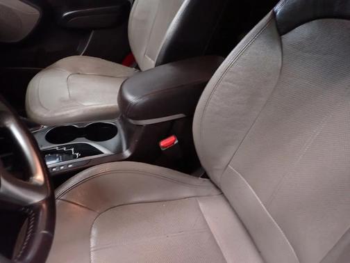 2012 Hyundai TUCSON Limited