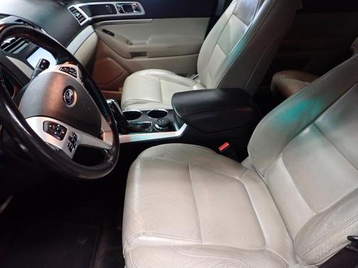 2012 Ford Explorer XLT