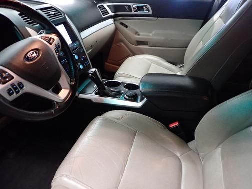 2012 Ford Explorer XLT
