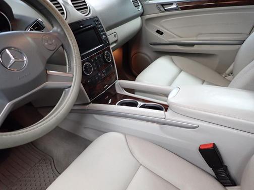 2010 Mercedes-Benz M-Class ML350 4MATIC