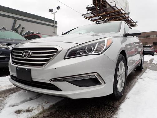 2015 Hyundai SONATA SE