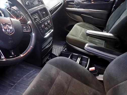 2016 Dodge Grand Caravan AVP/SE