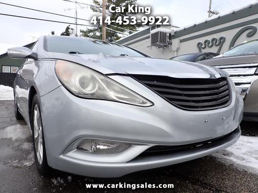 2011 Hyundai SONATA Limited 2.0T