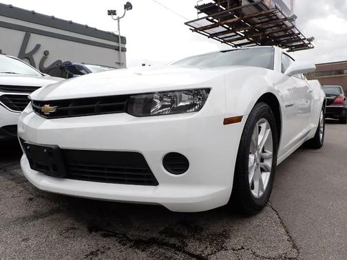 White 2014 Chevrolet Camaro 2LS
