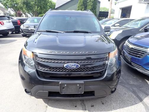 Black 2014 Ford Explorer Sport