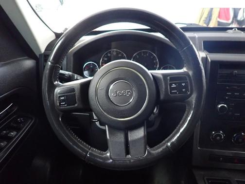 2011 Jeep Liberty Sport