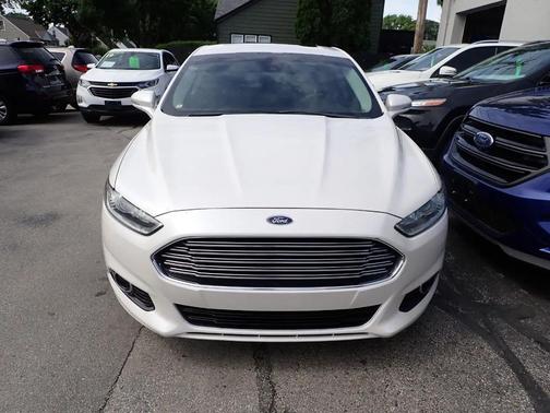 White 2013 Ford Fusion Titanium