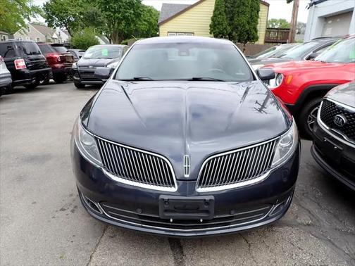 2014 Lincoln MKS Base