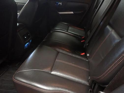 Red 2012 Ford Edge SEL