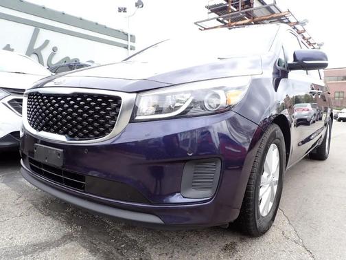 Blue 2018 Kia Sedona LX