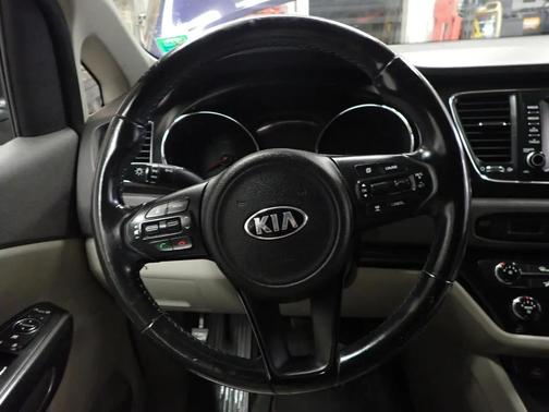Blue 2018 Kia Sedona LX